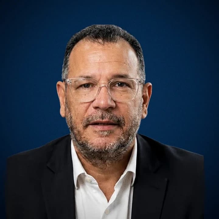 Lic. Julián Cardoso